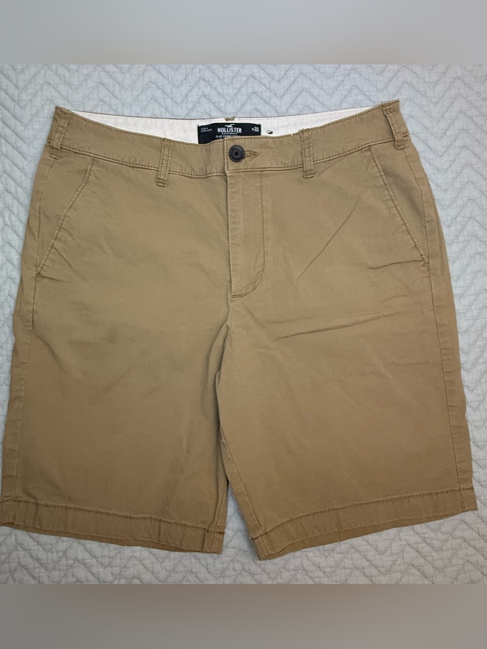 ‼️NOT FOR SALE‼️Bundle of 2 chino shorts Abercrombie & Hollister Size 33